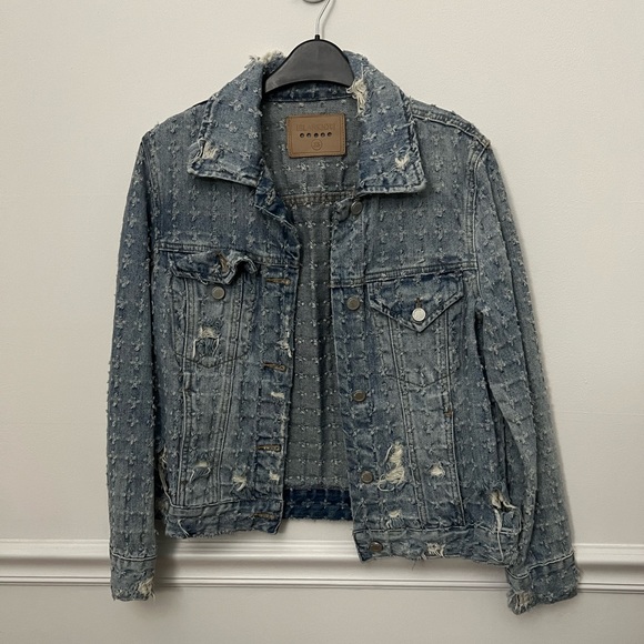 Blank NYC Jackets & Blazers - Blank NYC Distressed Denim Trucker Jacket for Women - Size Small - No Flaws